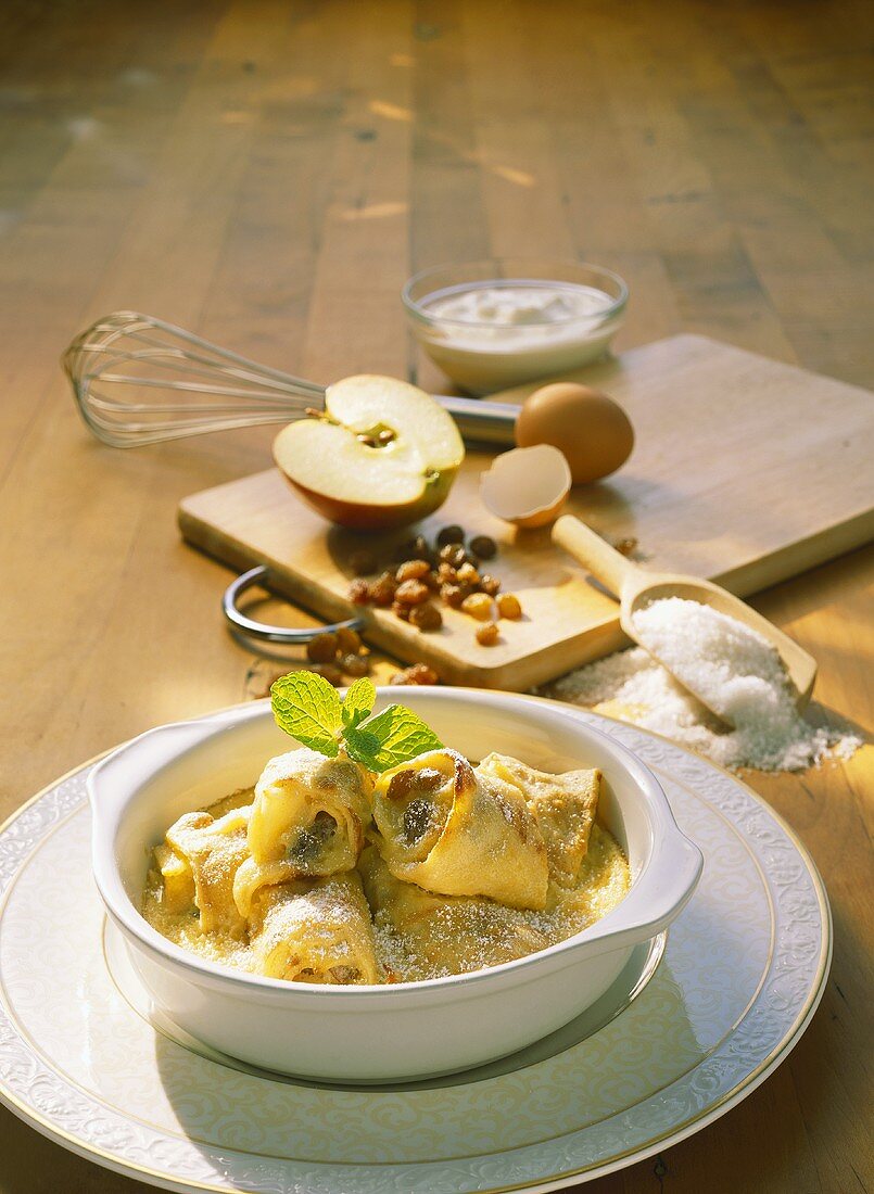 Quark pancake with flambéed apples; ingredients