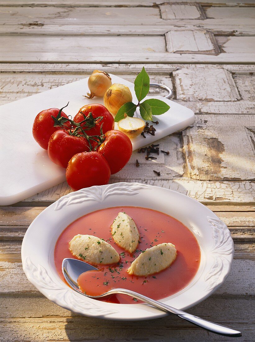 Tomato soup with cheese dumplings