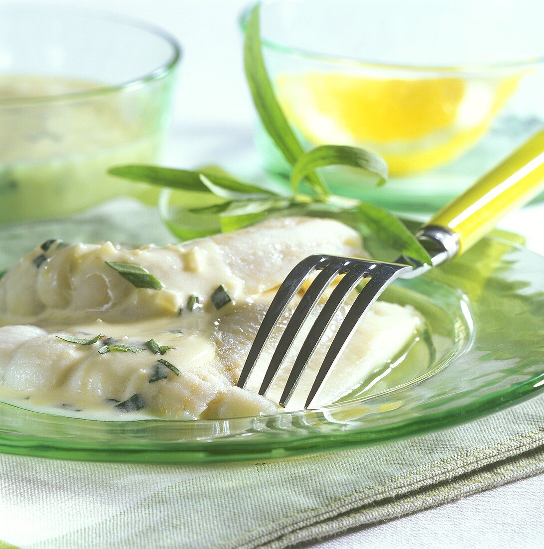 Schollenfilet mit Estragon in Sahnesauce