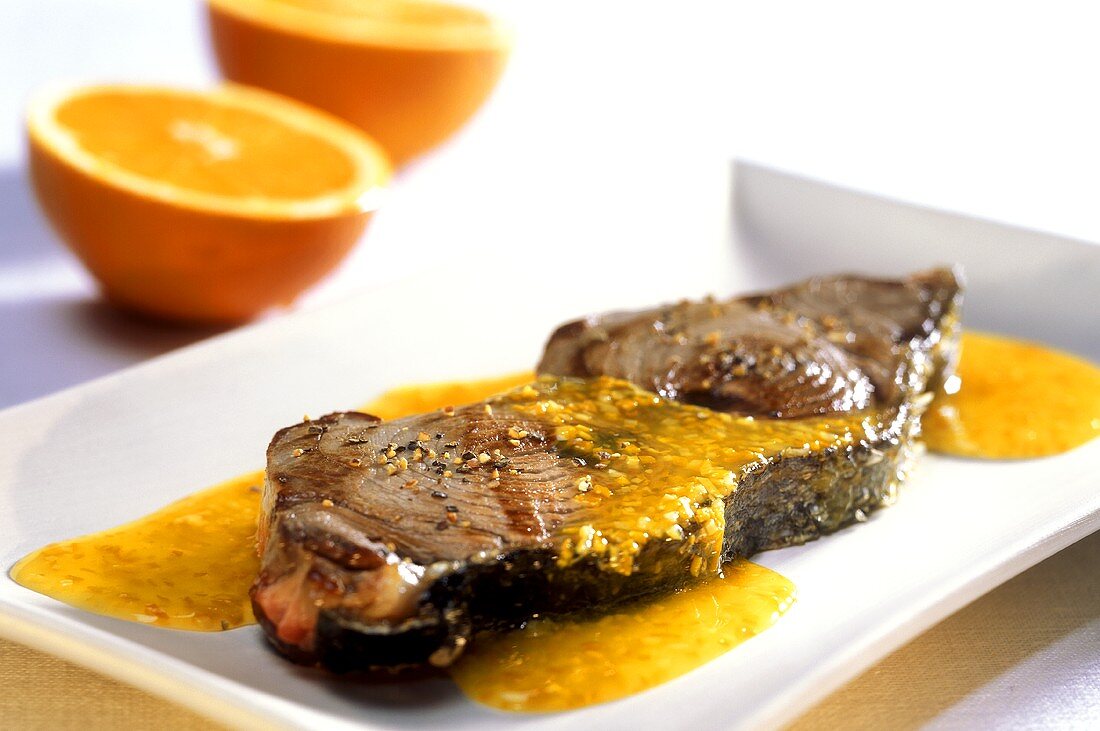 Tonno alla siciliana (tuna with orange and lemon sauce)