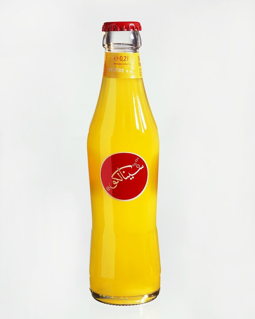 Sinalco-Flasche mit arabischem Label