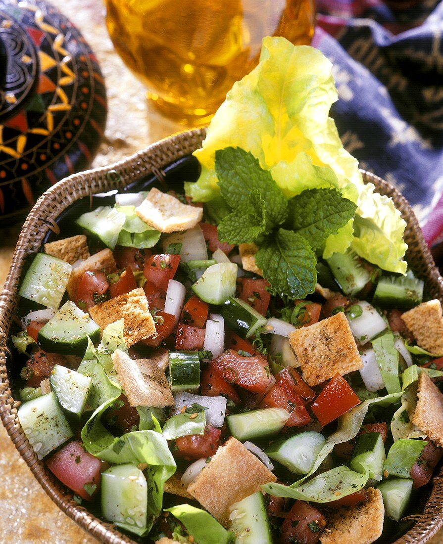Mexican vegetable salad with croutons