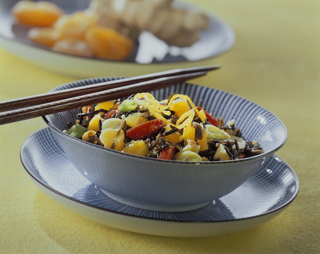 Wild rice with peppers, apricots & ginger from the wok