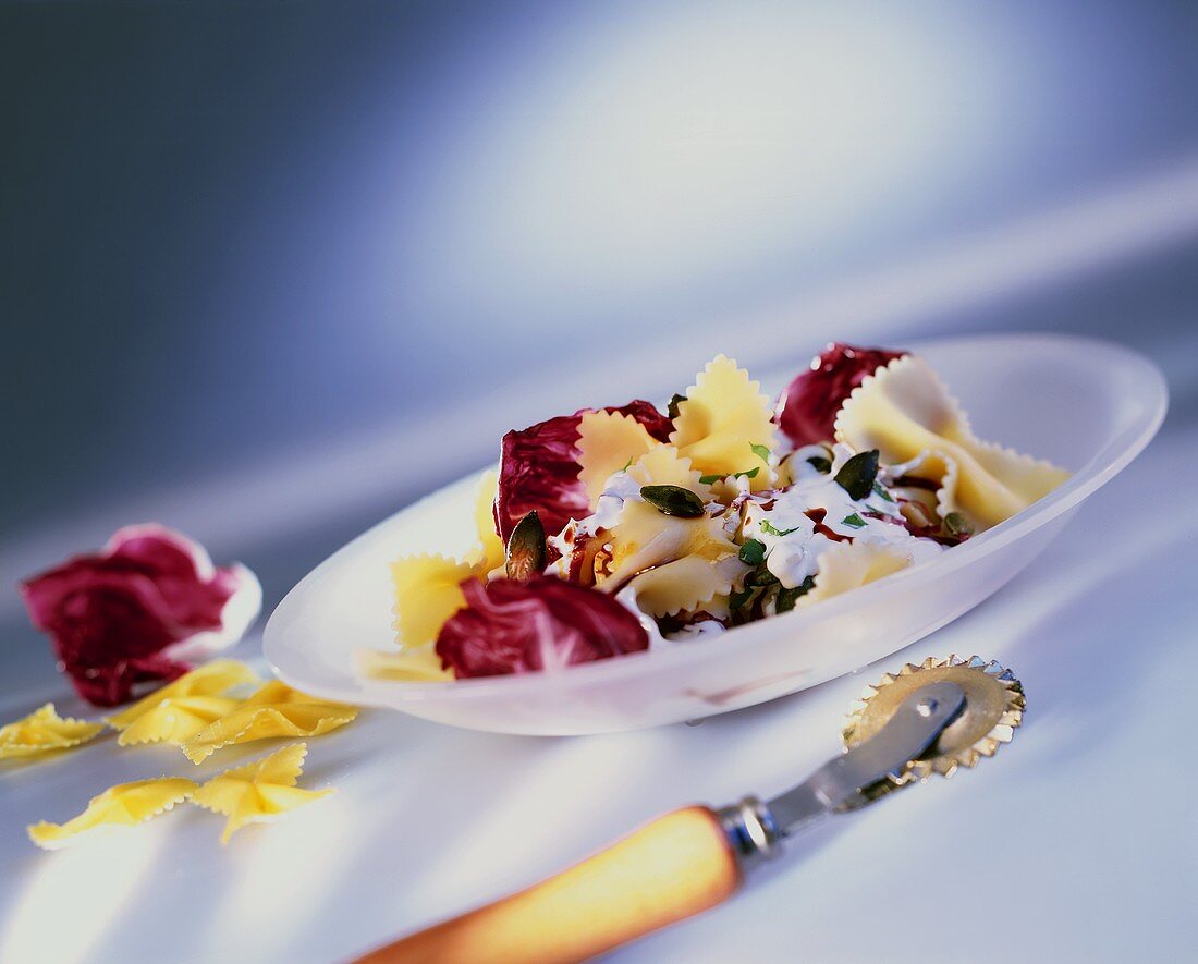 Farfalle with radicchio and pumpkin seeds