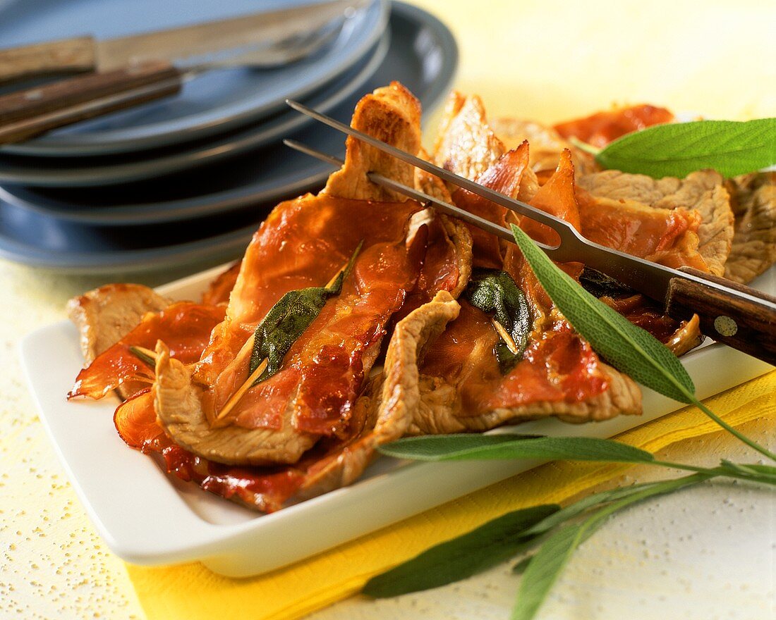 Saltimbocca alla romana (Veal escalopes with sage and ham)