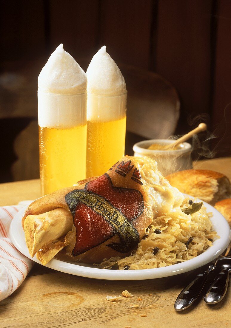 Cologne's favourite: knuckle of pork with sauerkraut & beer