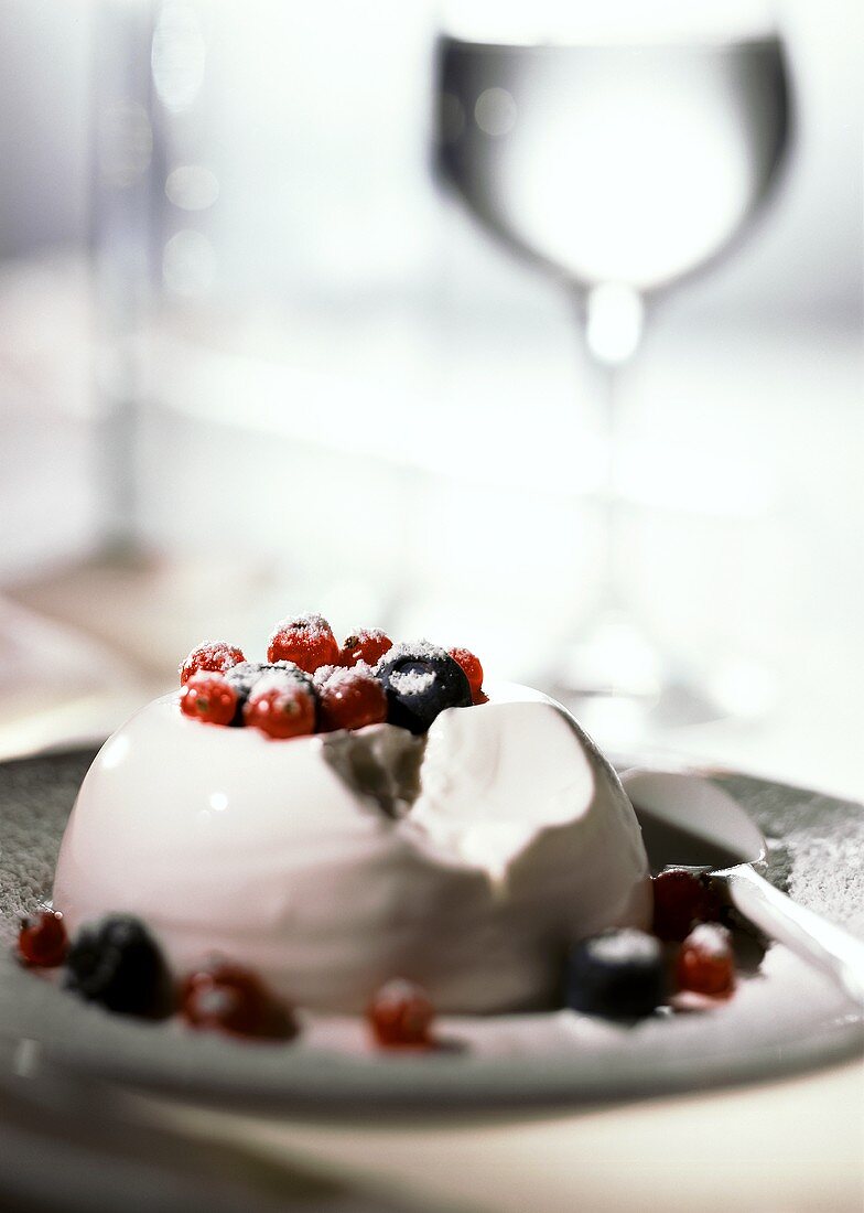 Panna cotta with berries