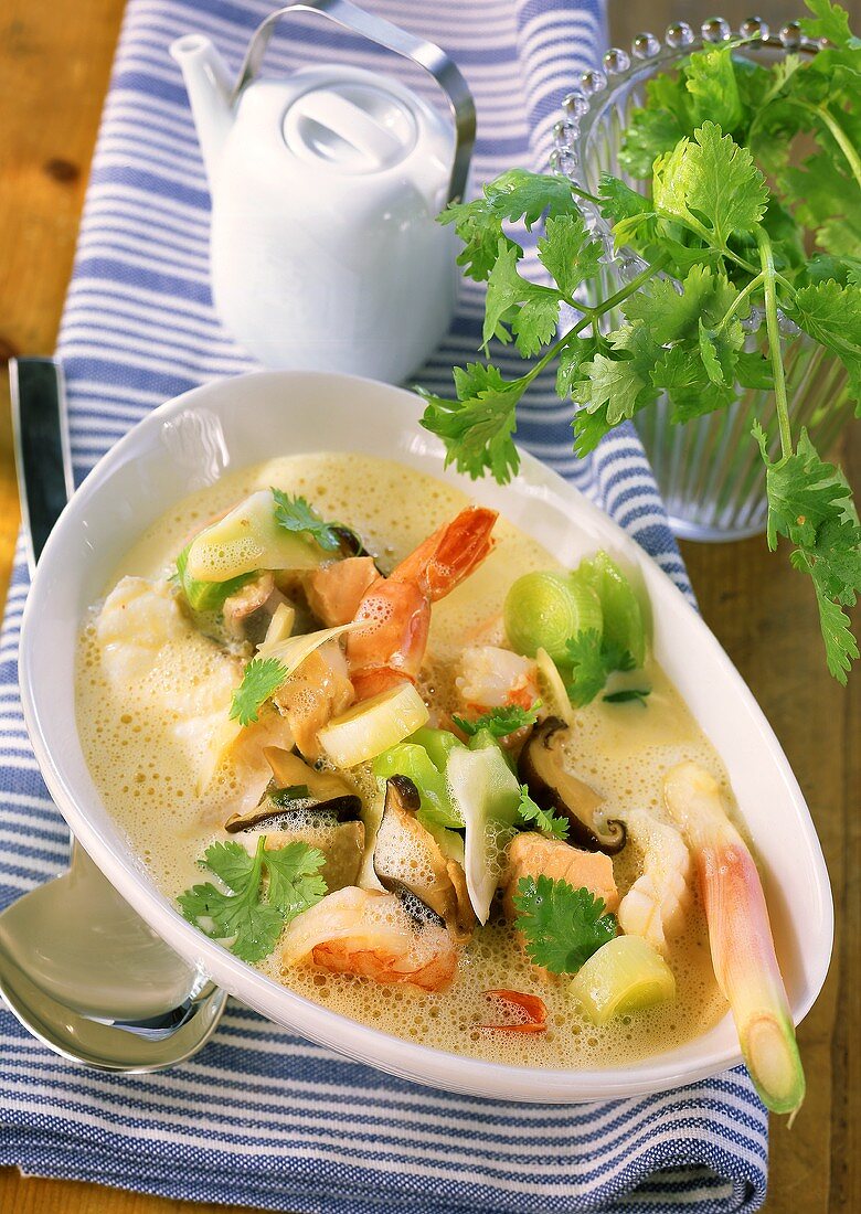 Fish stew with leeks and shiitake mushrooms