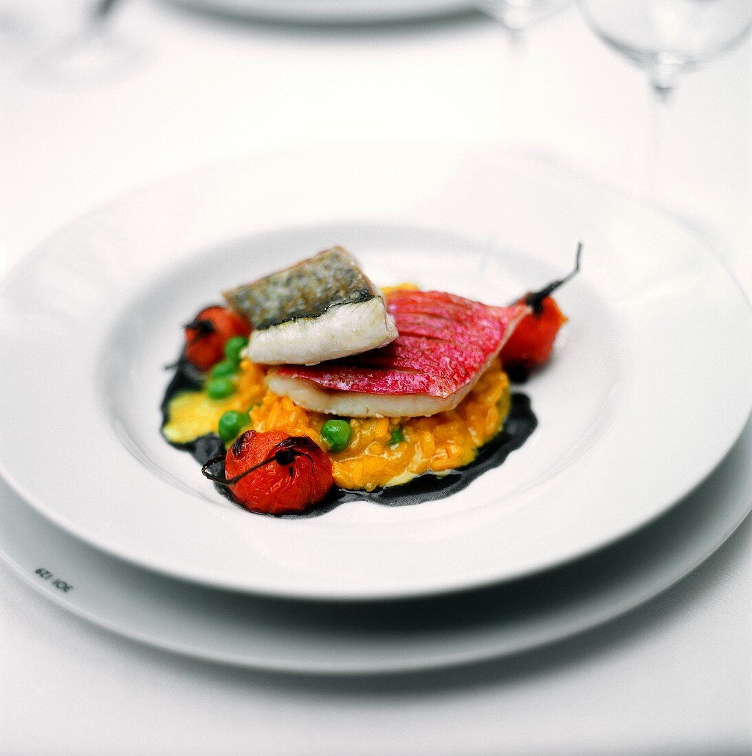 Red mullet and pike-perch on saffron risotto