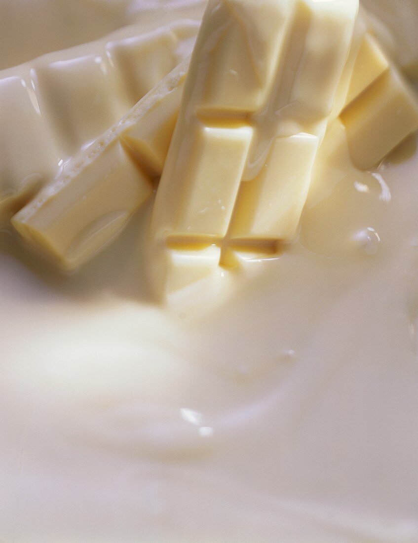 Melted white chocolate