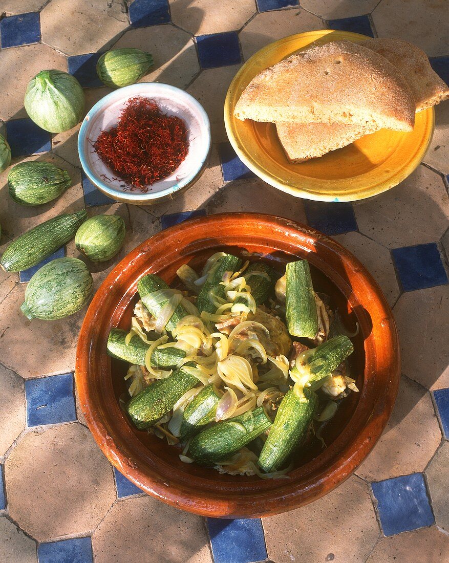 Lammtopf mit Zucchini und Zwiebeln (Marokko)