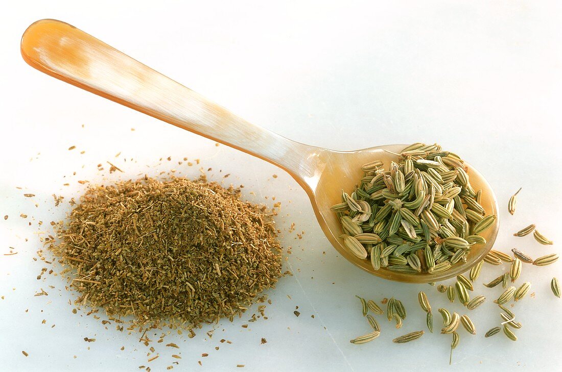 Fennel seed on spoon and ground fennel