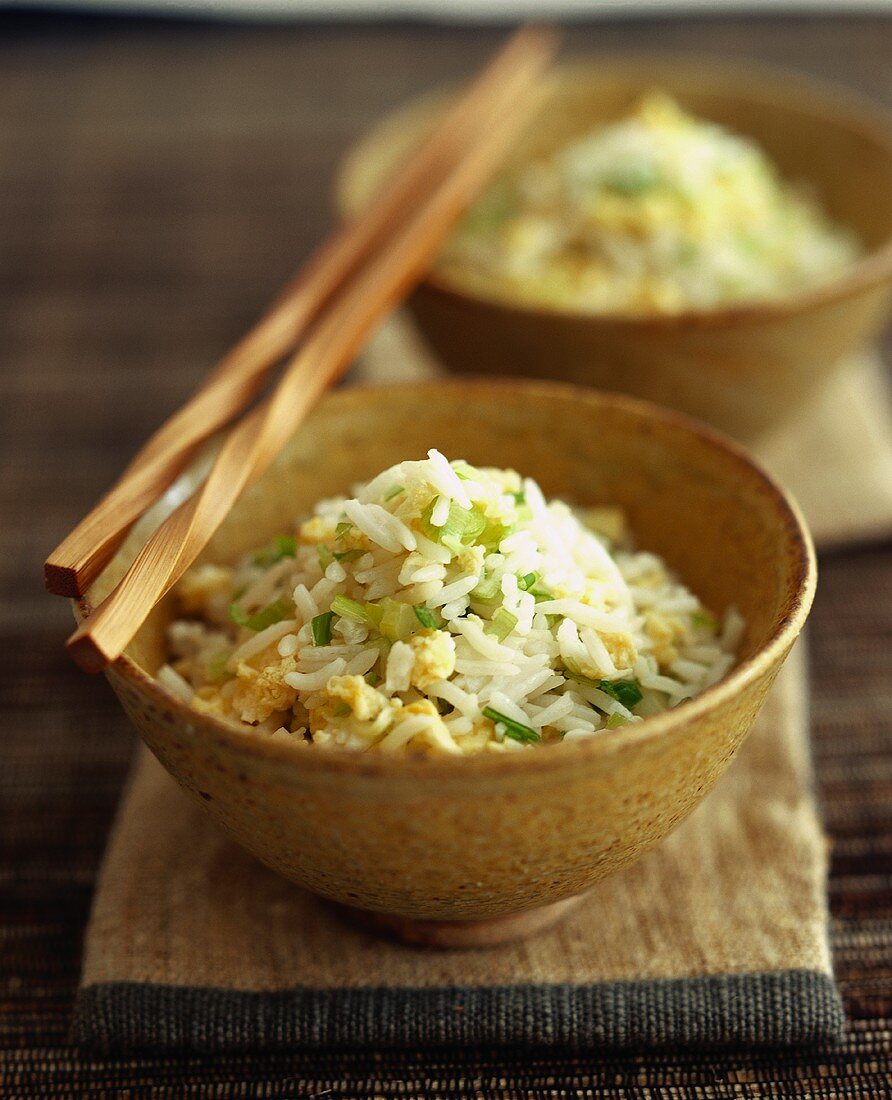 Fried rice with egg and spring onions