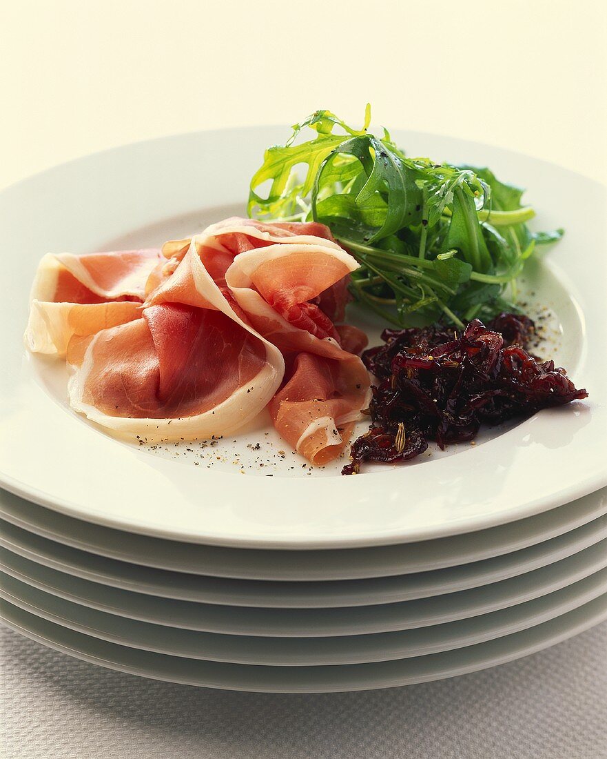 Prosciutto e confit di cipolle (Ham and onion confit)