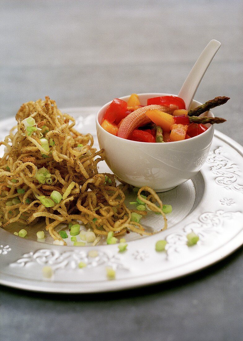 Fried noodles with spring onions and mango relish