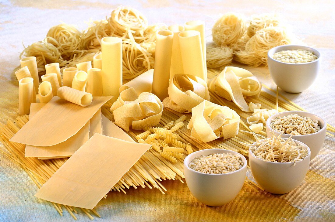 Various types of pasta
