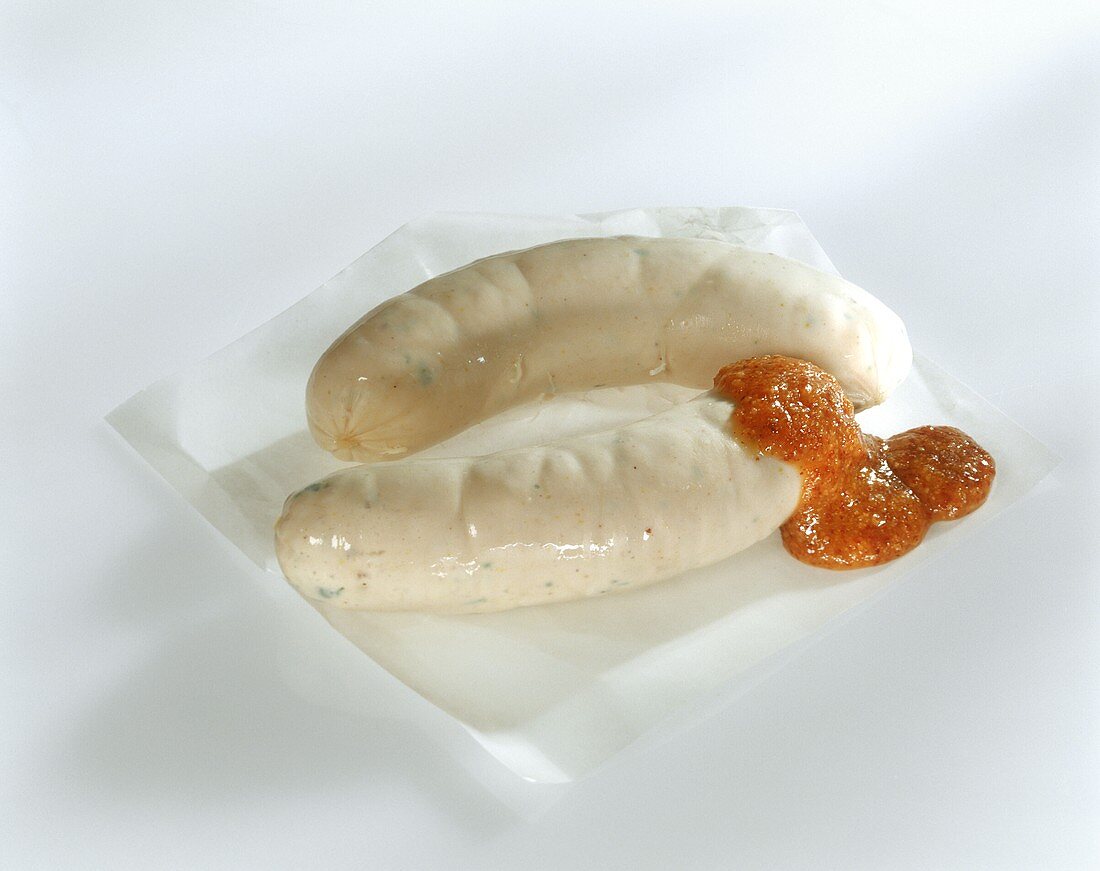 White sausages (Weisswurst) with mustard