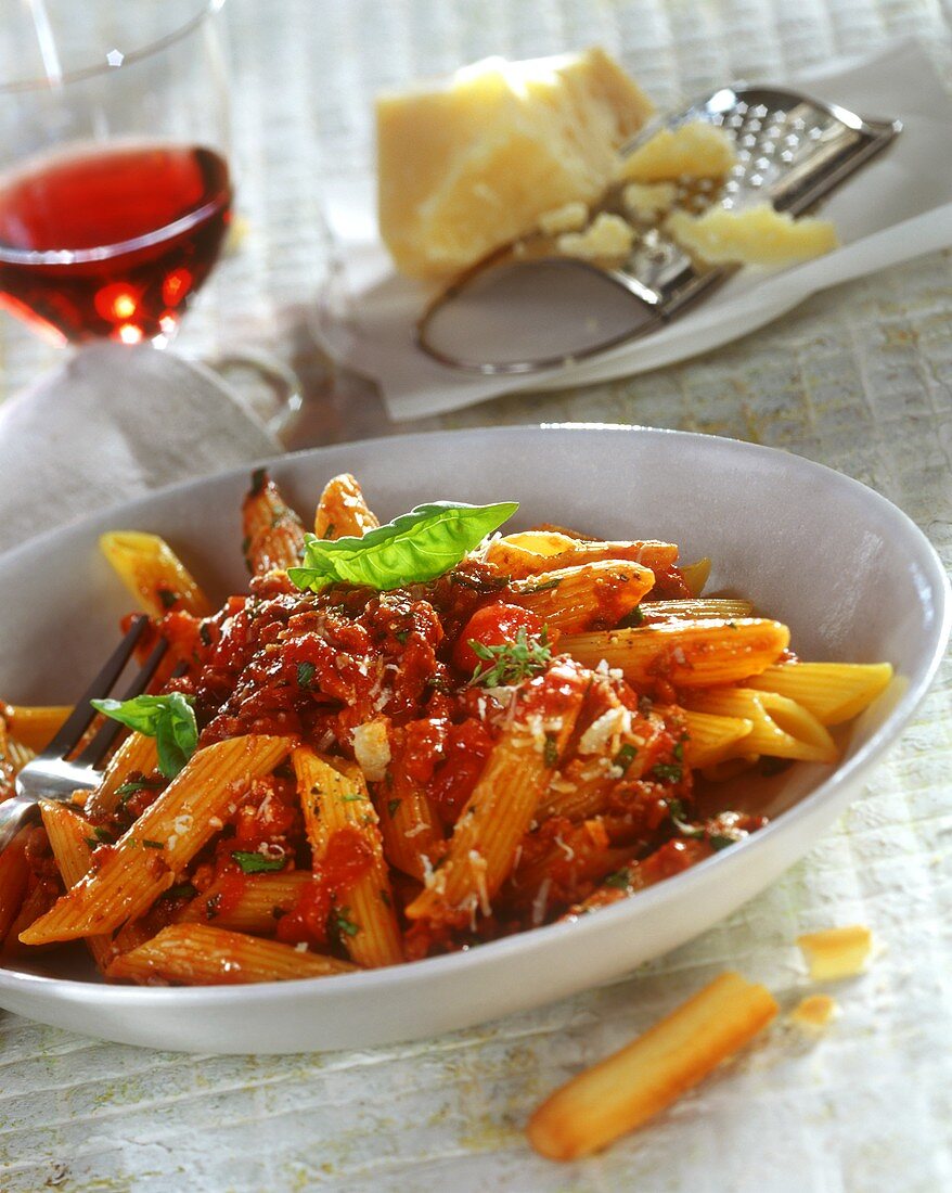 Penne al ragù (Penne with mince sauce, Italy)