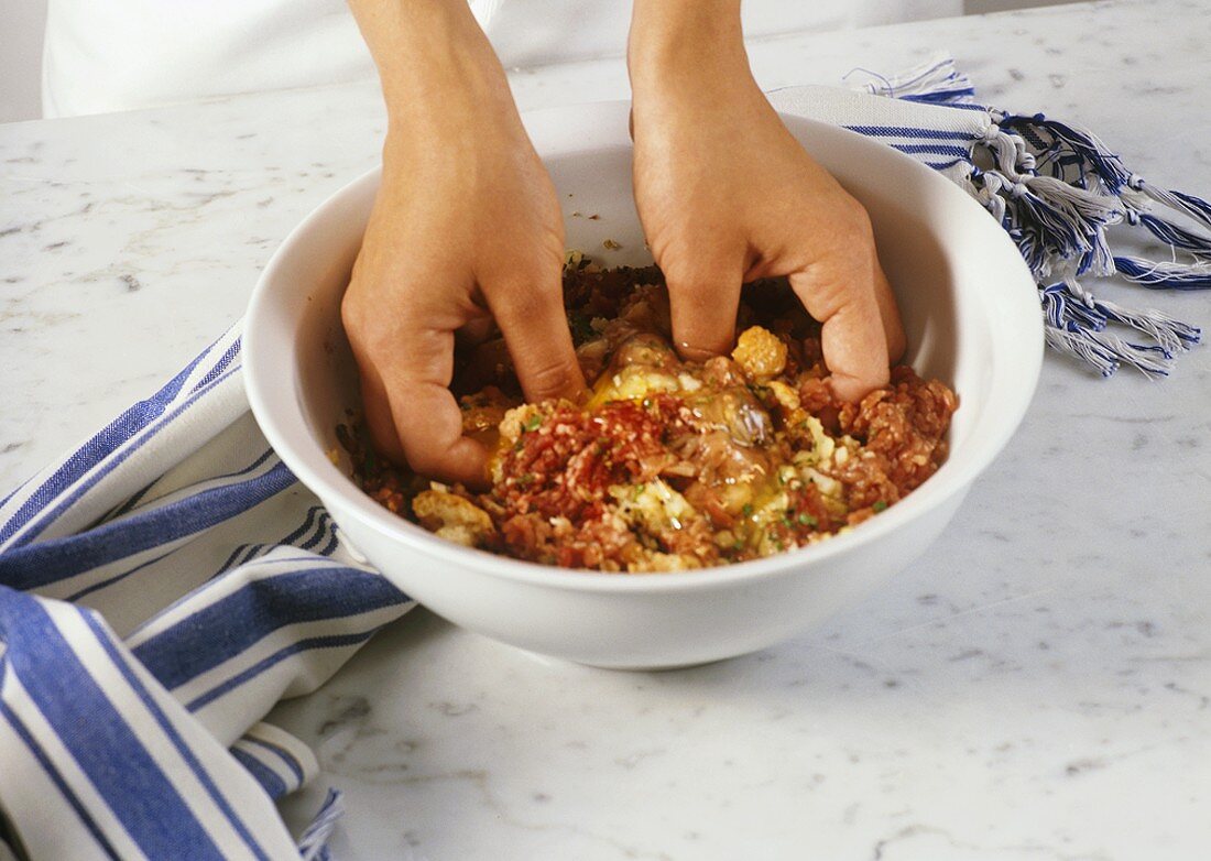 Kneading mince mixture