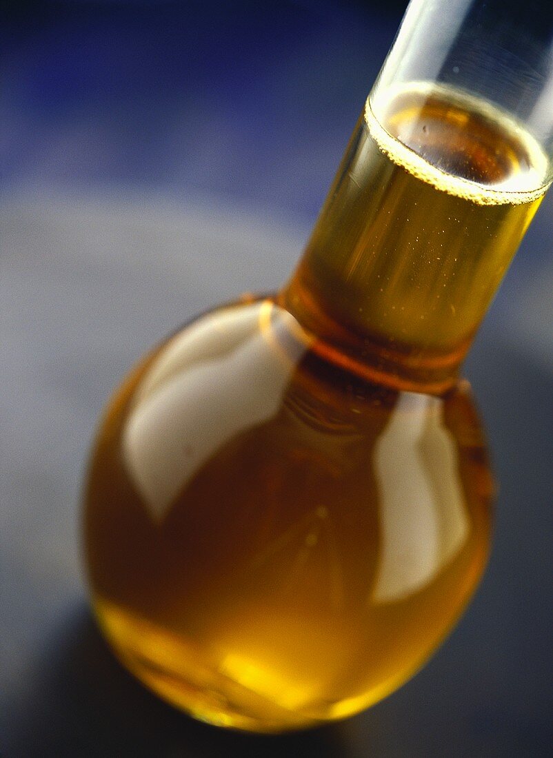 Sojaöl in Karaffe
