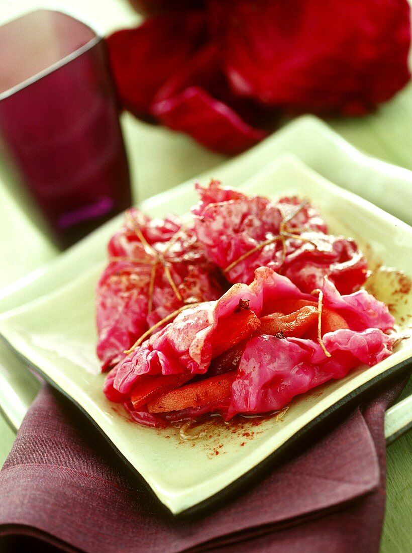 Red cabbage leaves stuffed with apple