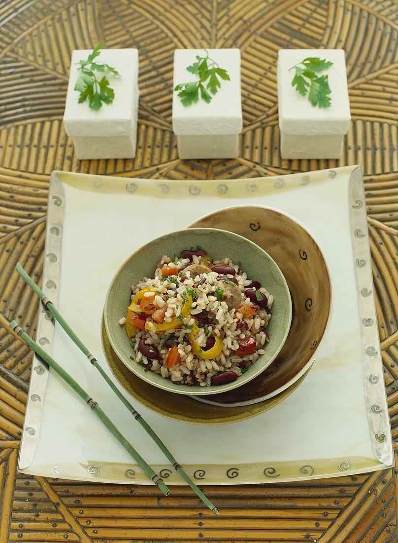 Reis auf kreolische Art mit Bohnen