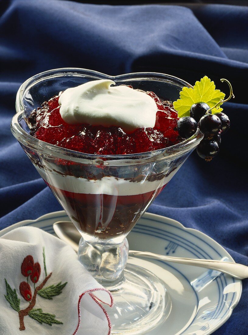 Mecklenburg jelly with blackcurrants
