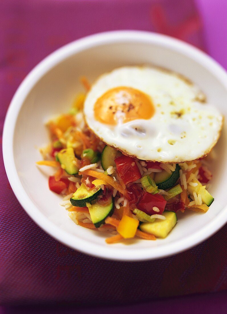 Nasi Goreng mit Spiegelei