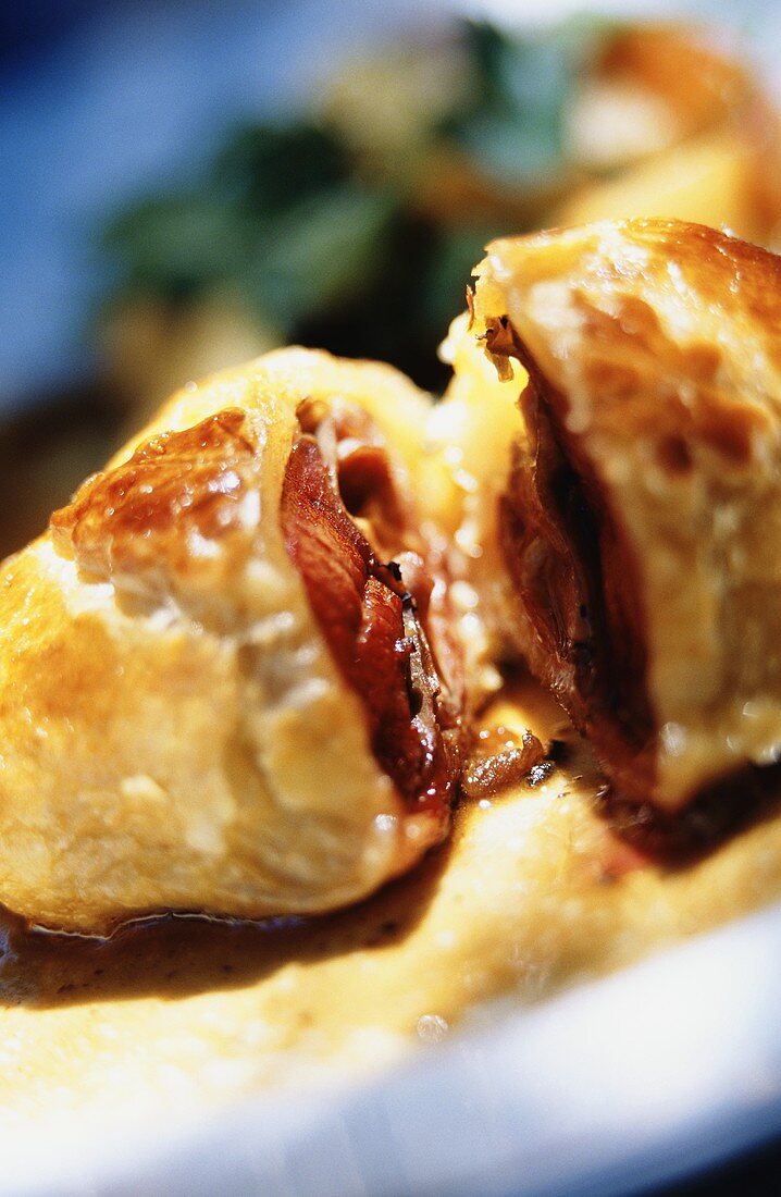 Pigeon in puff pastry