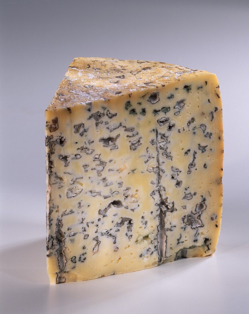 A piece of Roque bleu (blue-veined cheese)