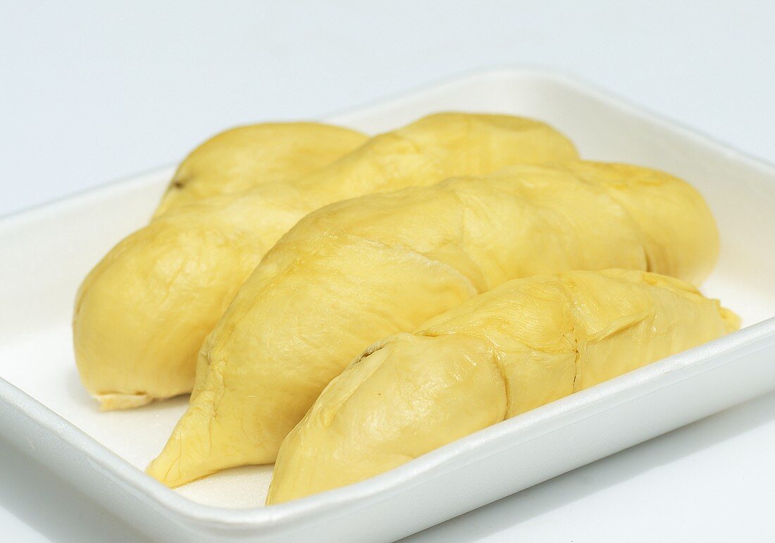 Peeled durians