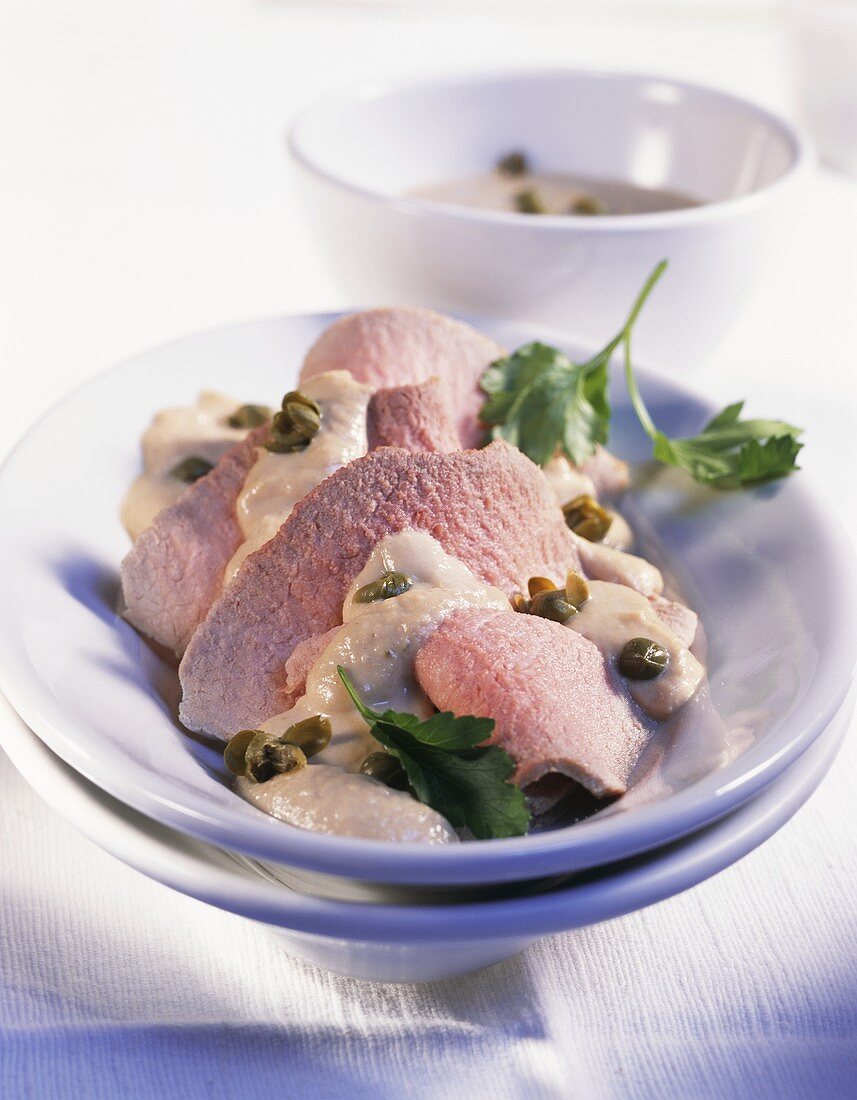 Veal with tuna sauce and capers