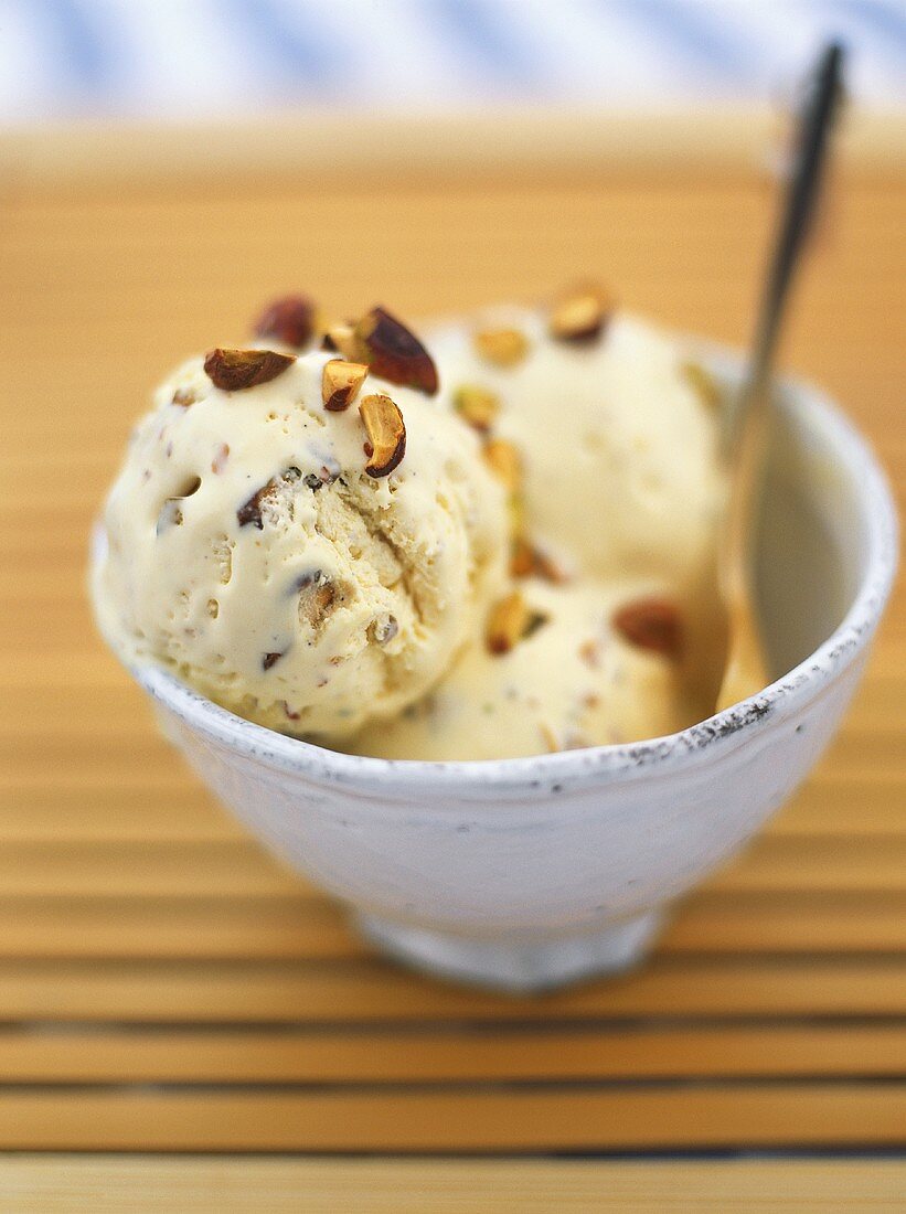 Vanilla ice cream with pistachios