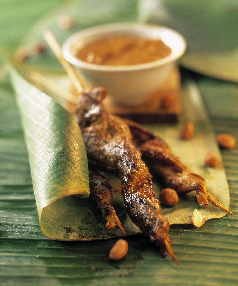 Sate with peanut sauce