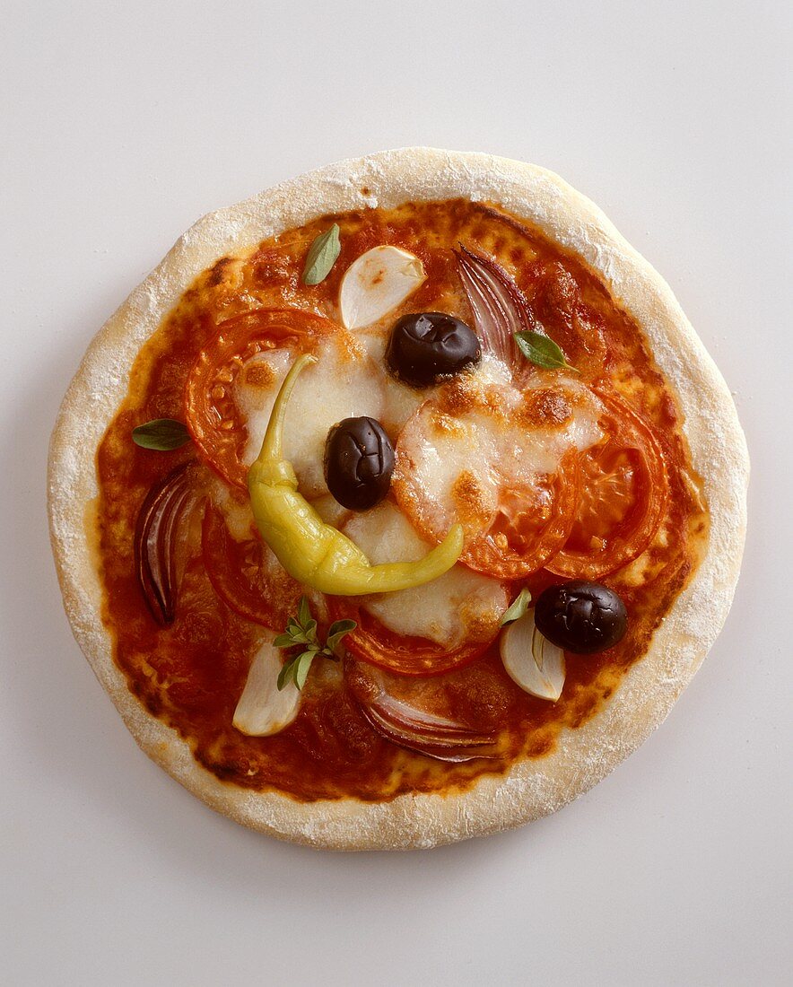 Pizza pomodoro e cipolla (Pizza mit Tomaten & Zwiebeln)
