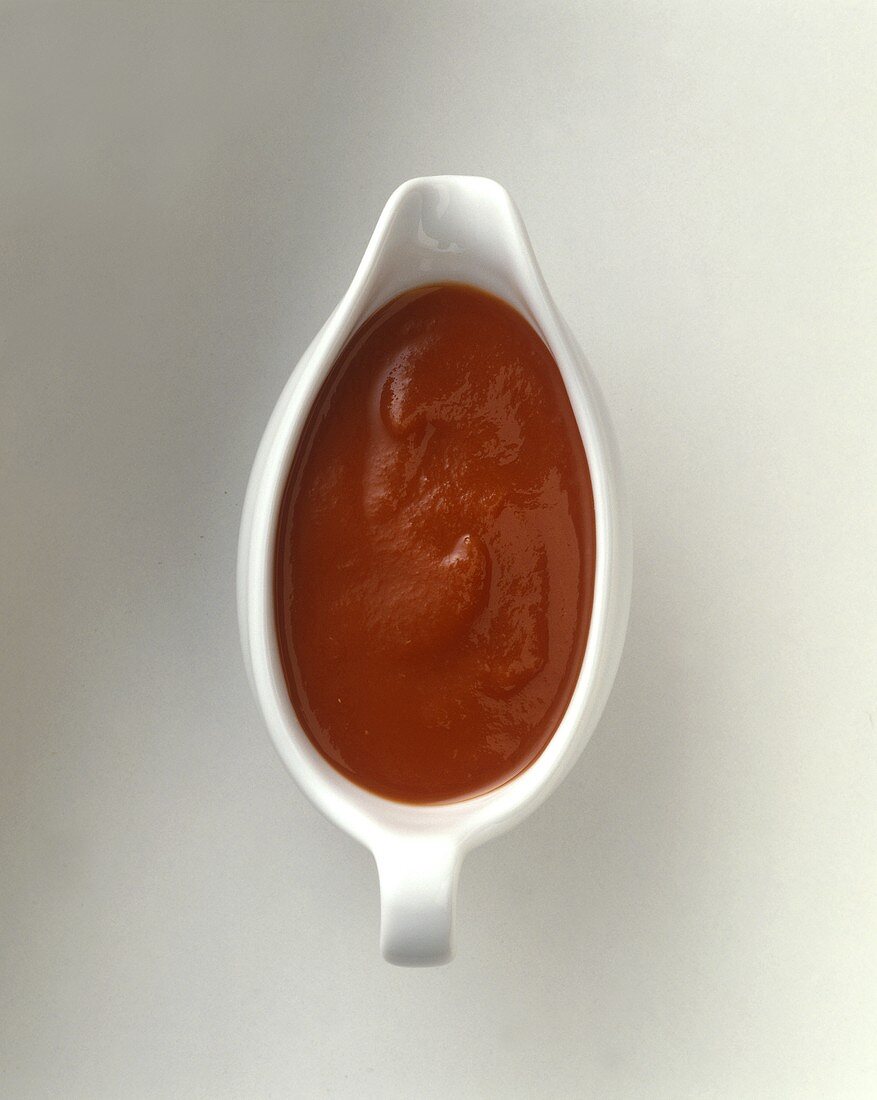 Tomatensauce in Sauciere