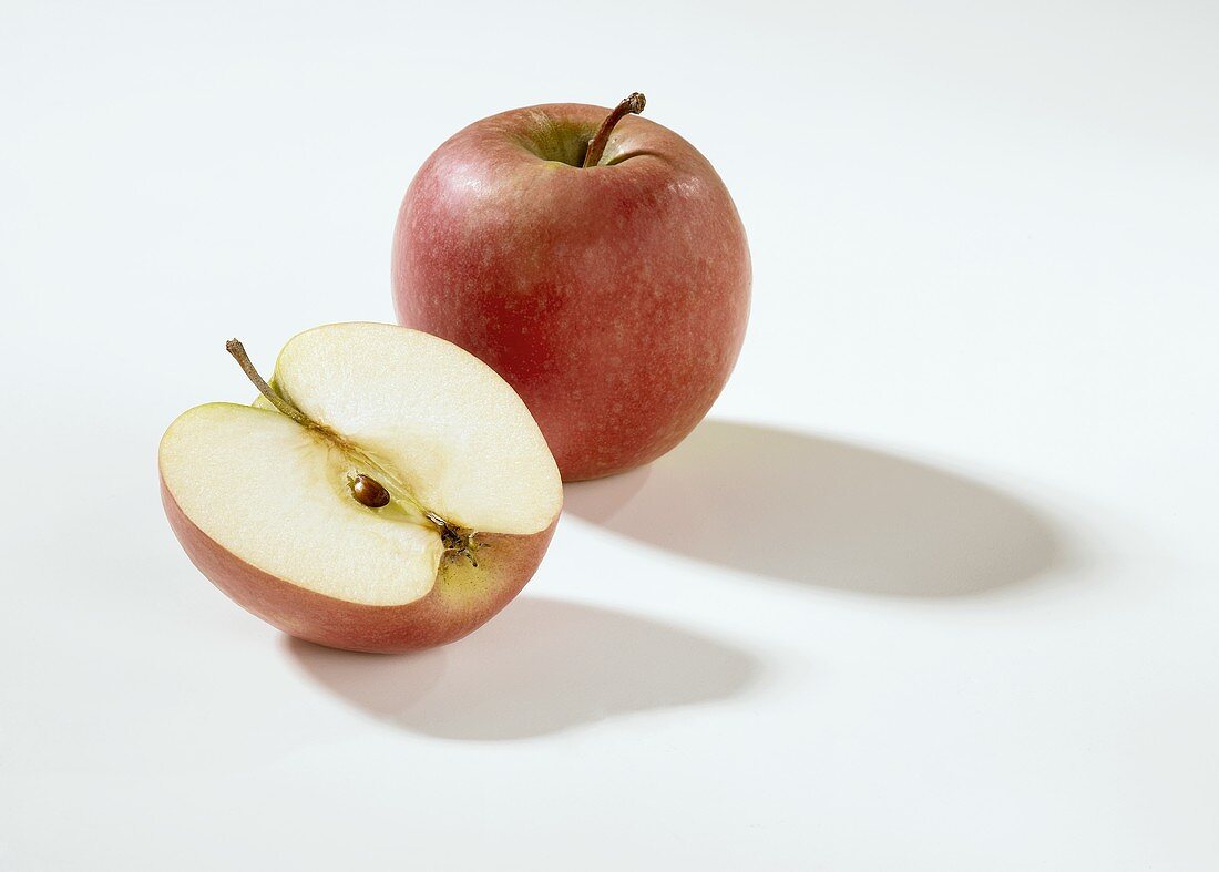 Whole apple and half apple (Pink Lady)