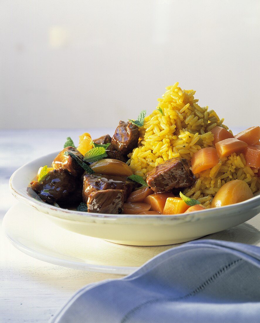 Lamb pilau with apricots and carrots