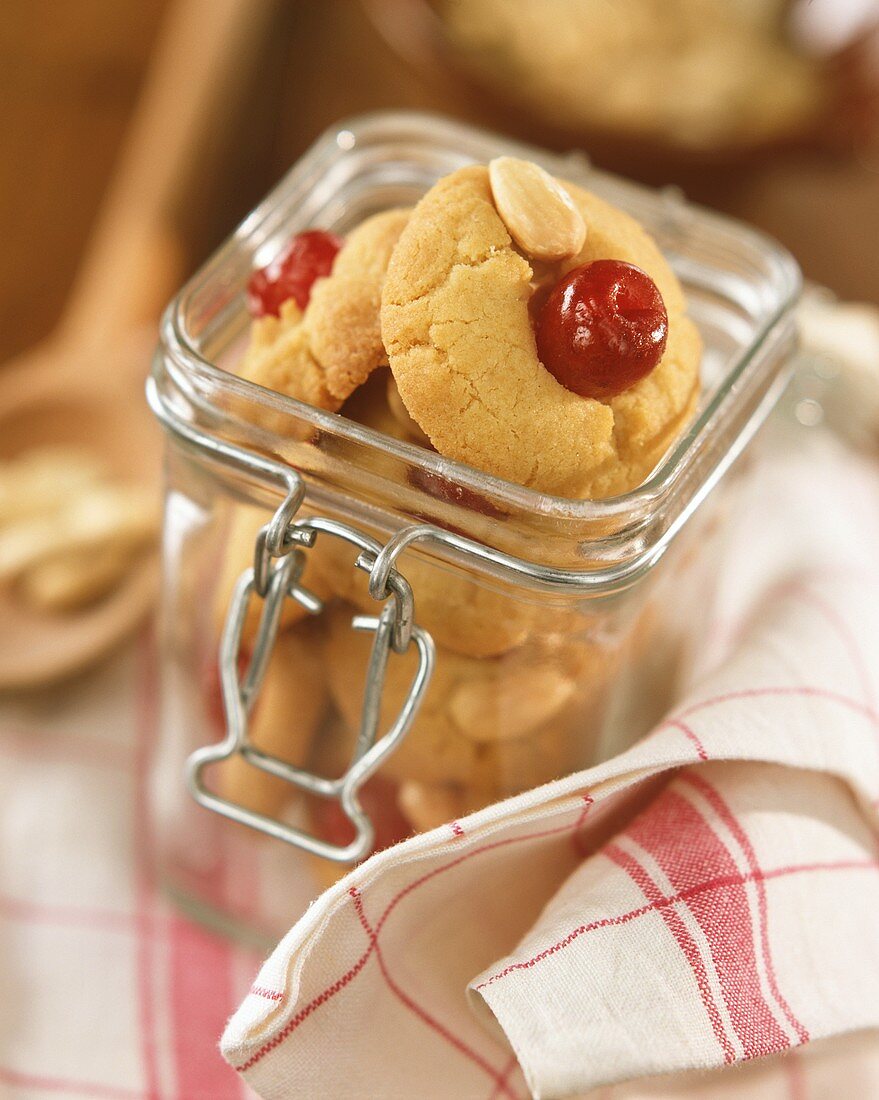 Almond and cherry biscuits in jar