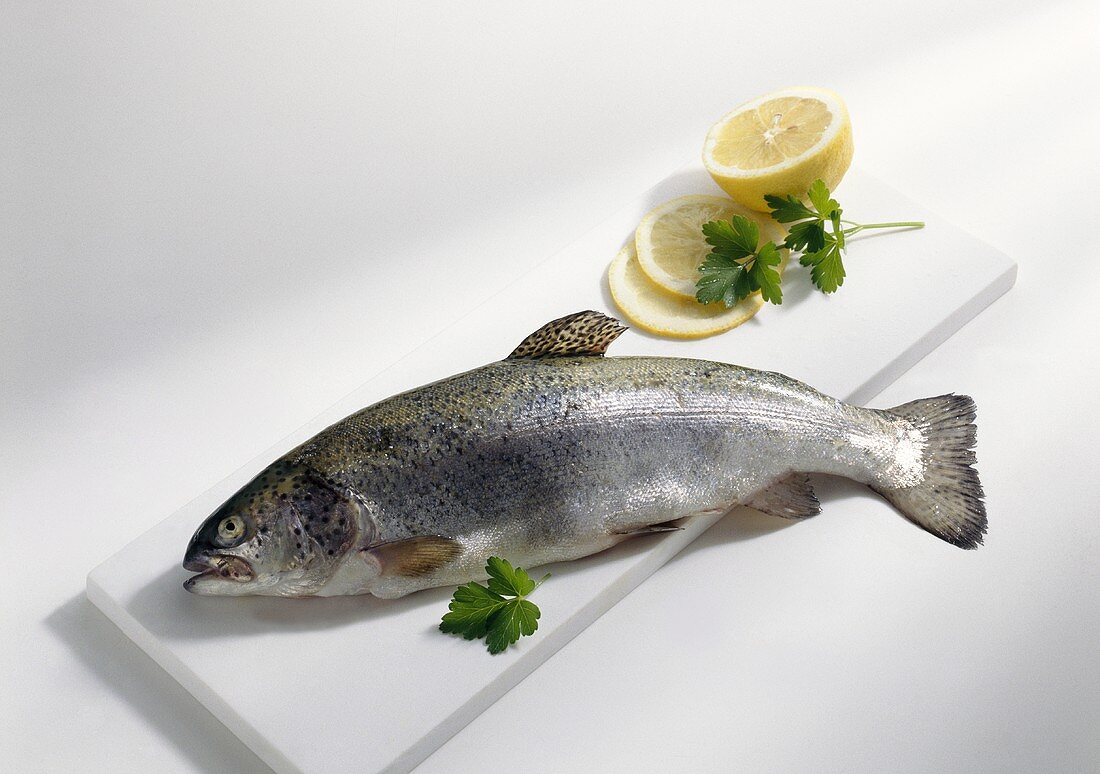 Fresh trout, lemons and parsley