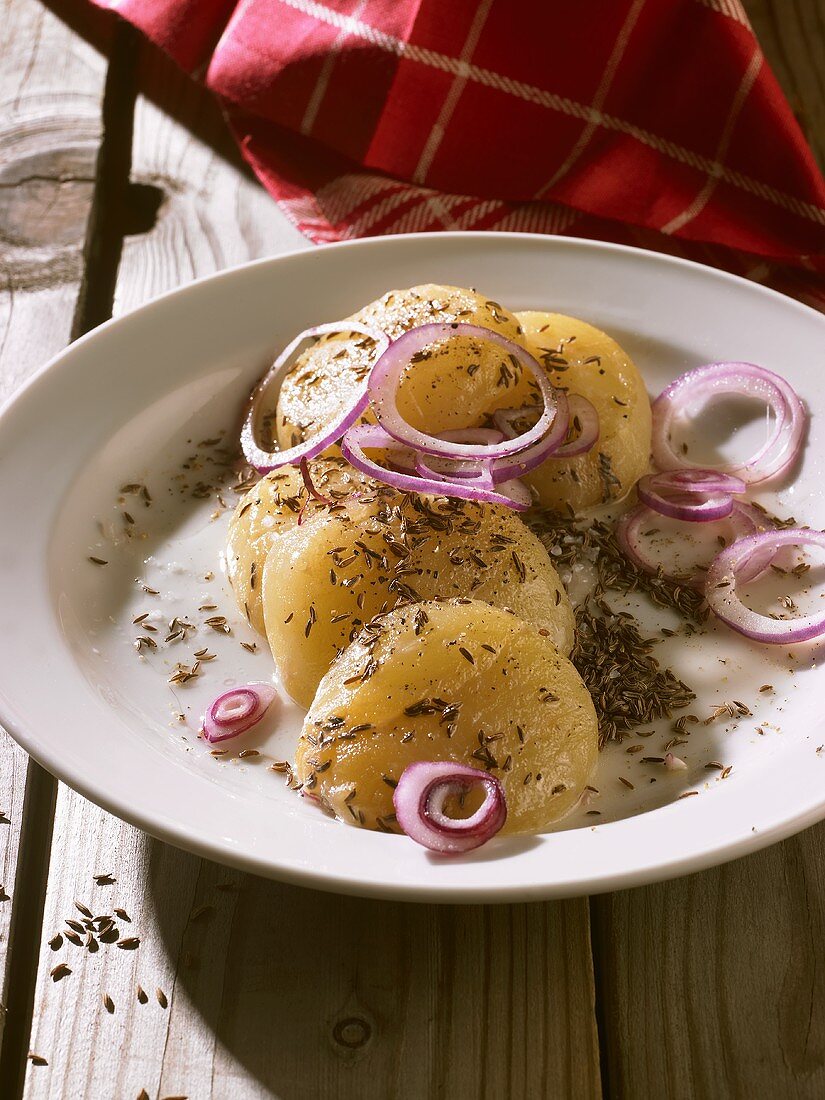 Harzer Käse mit Kümmel und Zwiebeln