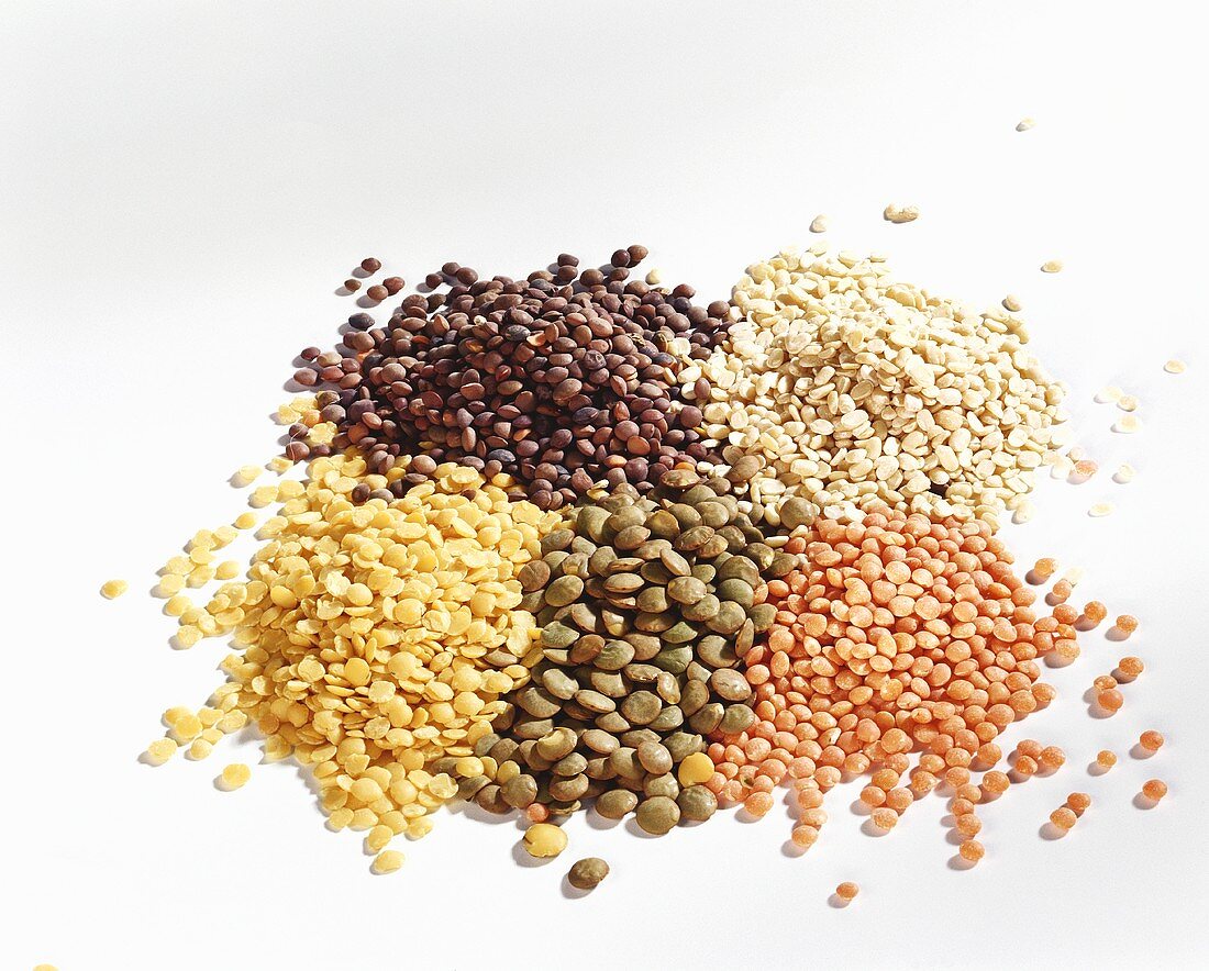 Various types of lentils