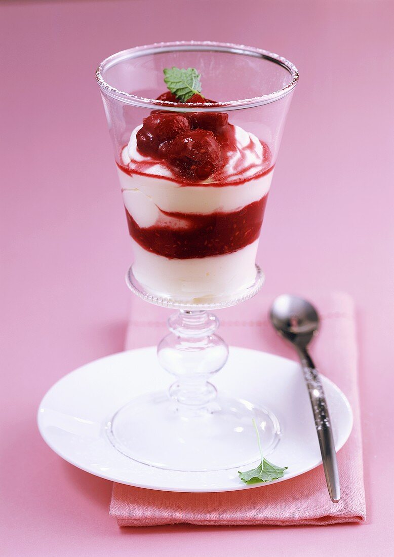 White chocolate mousse with raspberries