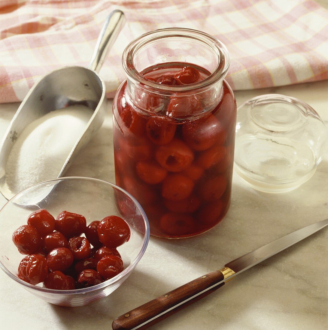 Cherries preserved in alcohol