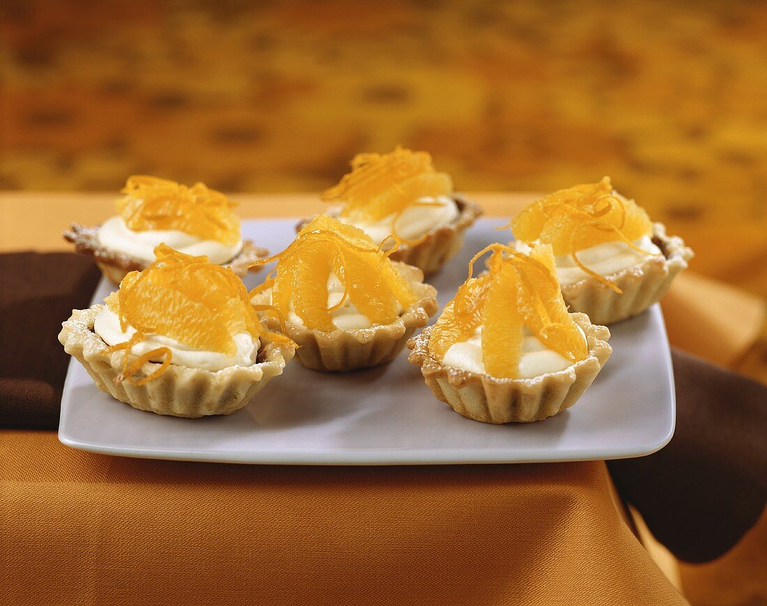 Orange tarts with white chocolate mousse