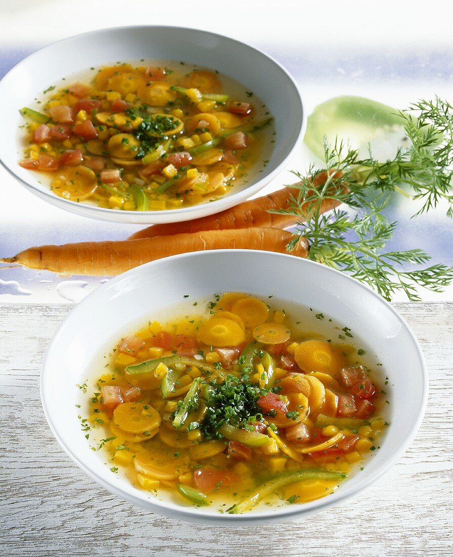 Möhren-Kürbis-Suppe mit Paprika