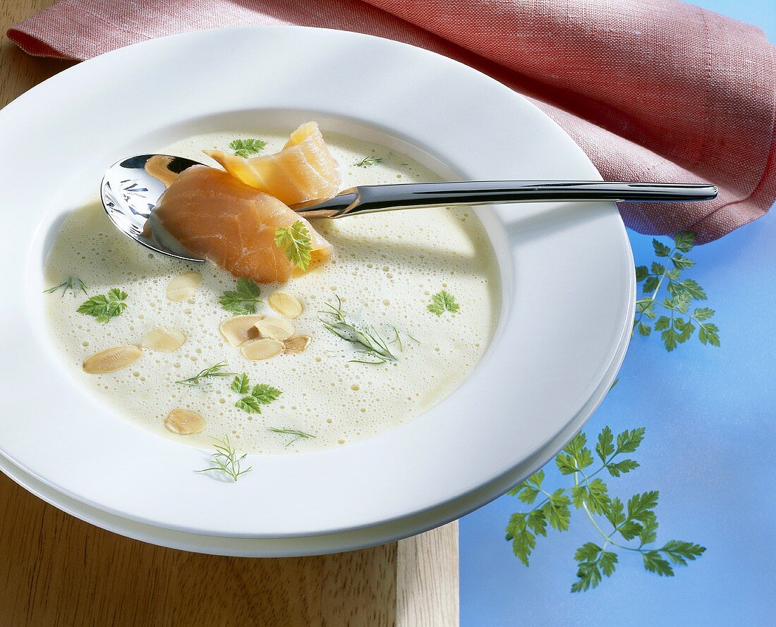 Fennel soup with salmon, chervil and flaked almonds