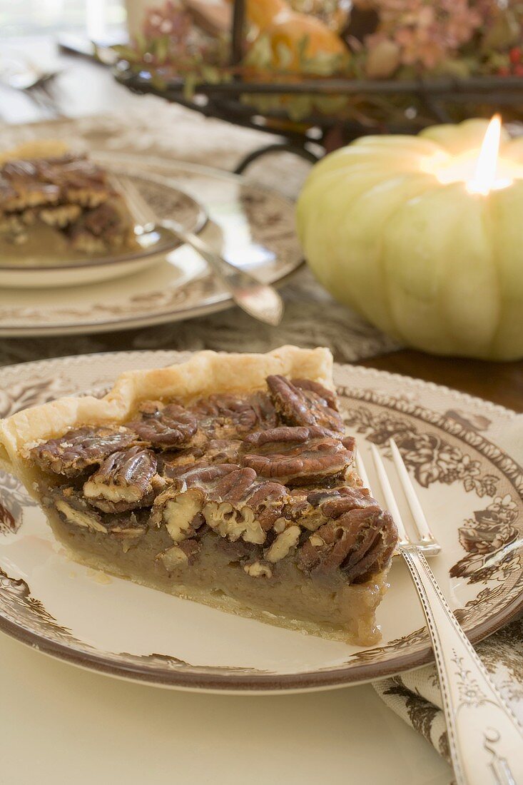 Slice of pecan pie for Thanksgiving (USA)