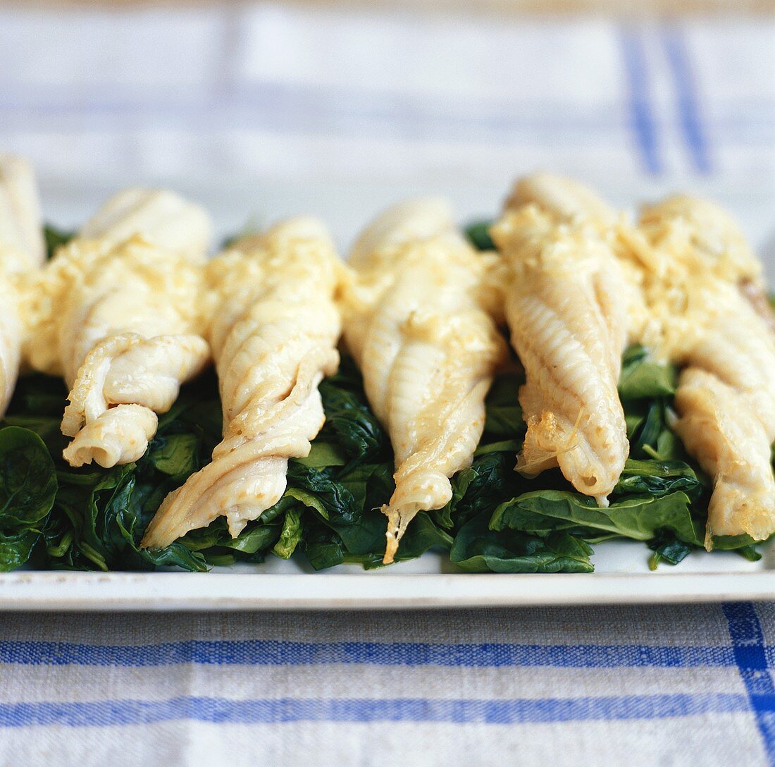 Sole fillets with spinach