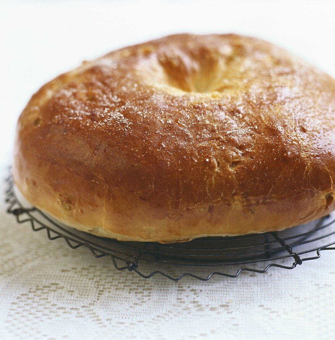 Round yeast cake from France